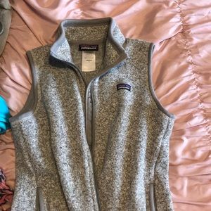 women’s patagonia vest